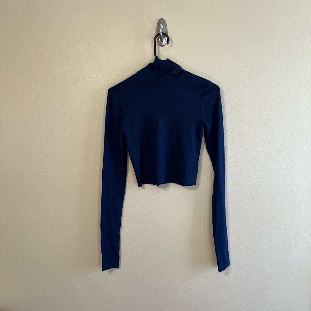 Eterne Cropped Fitted Turtleneck in Navy Blue - Picture 6 of 8